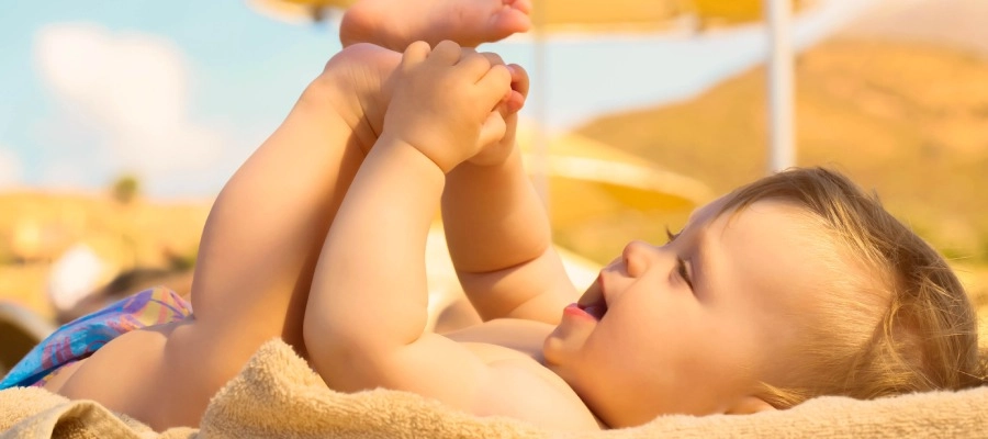Imagem da notícia Até quantos meses o bebê precisa tomar banho de sol?
