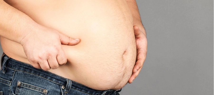 Imagem da notícia Como diminuir inchaço na barriga? Conheça 5 boas práticas que podem ajudar