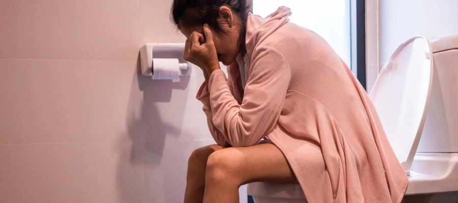 Imagem da notícia Constipação severa: quais as causas e sintomas? Como soltar?