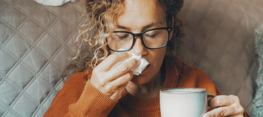 Imagem da notícia Chá para gripe forte: como funciona + quais ingredientes usar?
