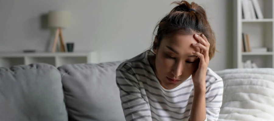 Imagem da notícia Ansiedade e dor no estômago: entenda a relação e como lidar