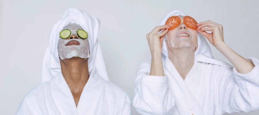 Imagem da notícia Conheça 5 alimentos que hidratam a pele + dicas para consumo