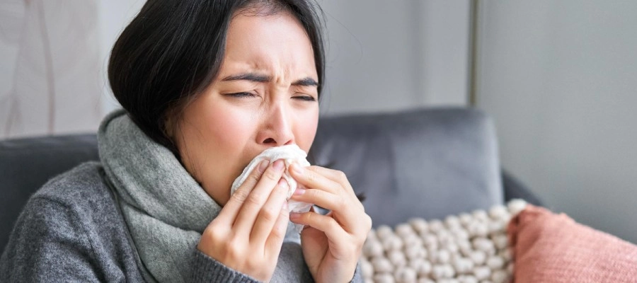 Imagem da notícia O que causa tosse com catarro verde? É grave? Como cuidar?