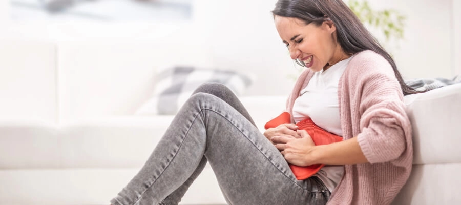 Imagem da notícia Sintomas de apendicite feminina: como saber se a dor é inflamação?