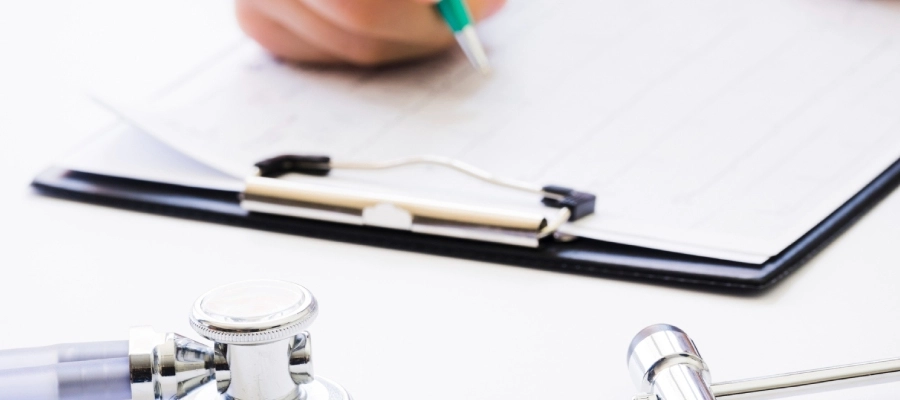 Imagem da notícia Código de Ética Médica: o que mudou e como aplicar na prática?