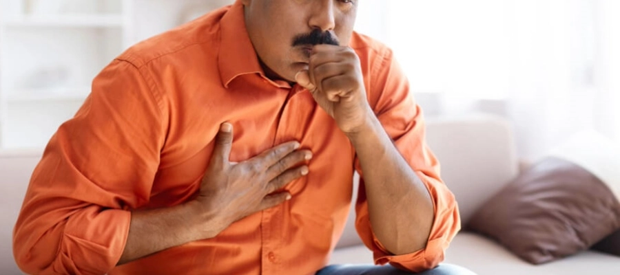 Imagem da notícia Como se pega pneumonia? Quais os sintomas? Como prevenir?