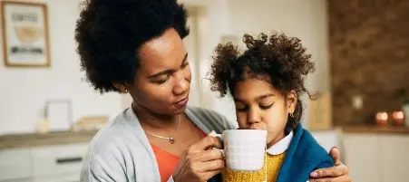 Imagem da notícia Como acalmar a tosse noturna infantil: 5 dicas + o que tomar